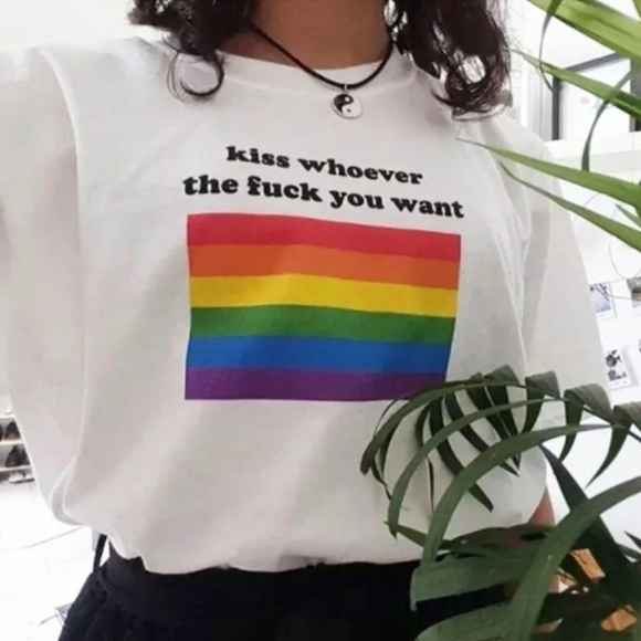 Tops - Pride T-Shirt NEW